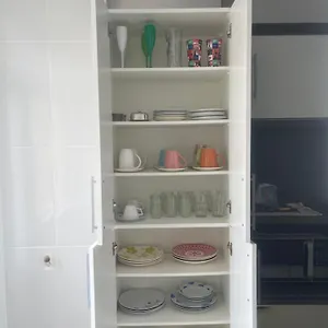 Apartamento Ap De Fundos Em Beira Mar Com Garagem, Wifi E Tv A Cabo, Balneário Camboriú